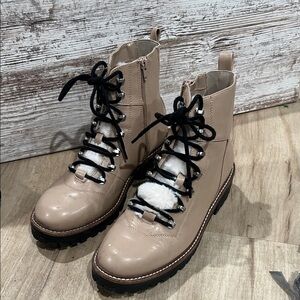 A New Day boots size 9